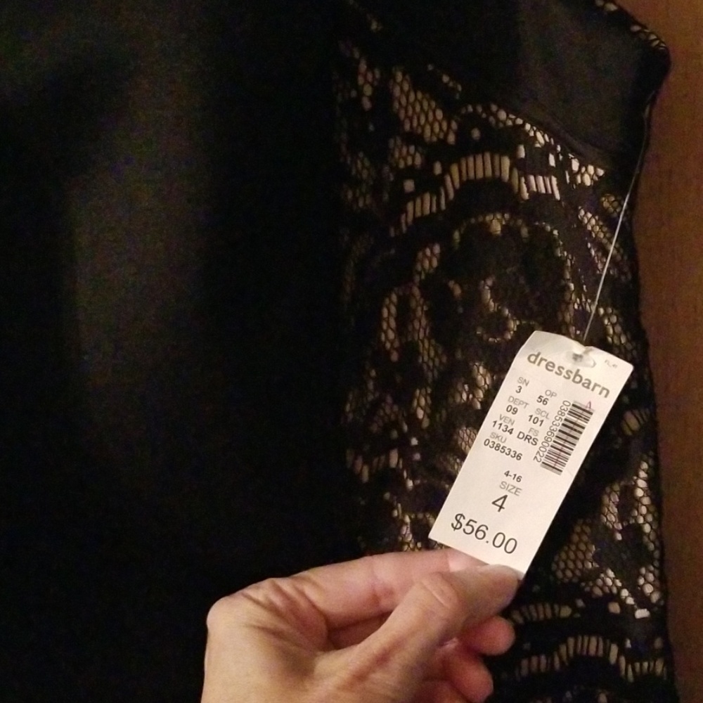 Dress - Picture 2 of 2